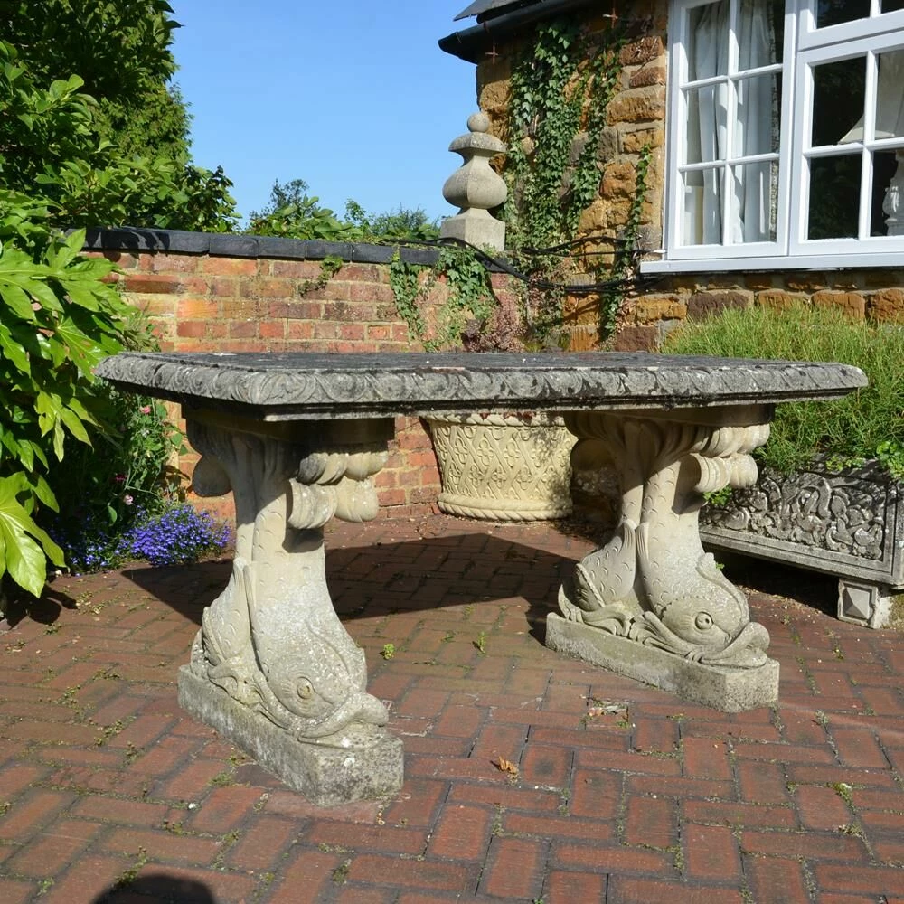 Antiker Steintisch Für Den Garten - Henbury House 4 Antiker Steintisch Für Den Garten - Henbury House – Bild 2
