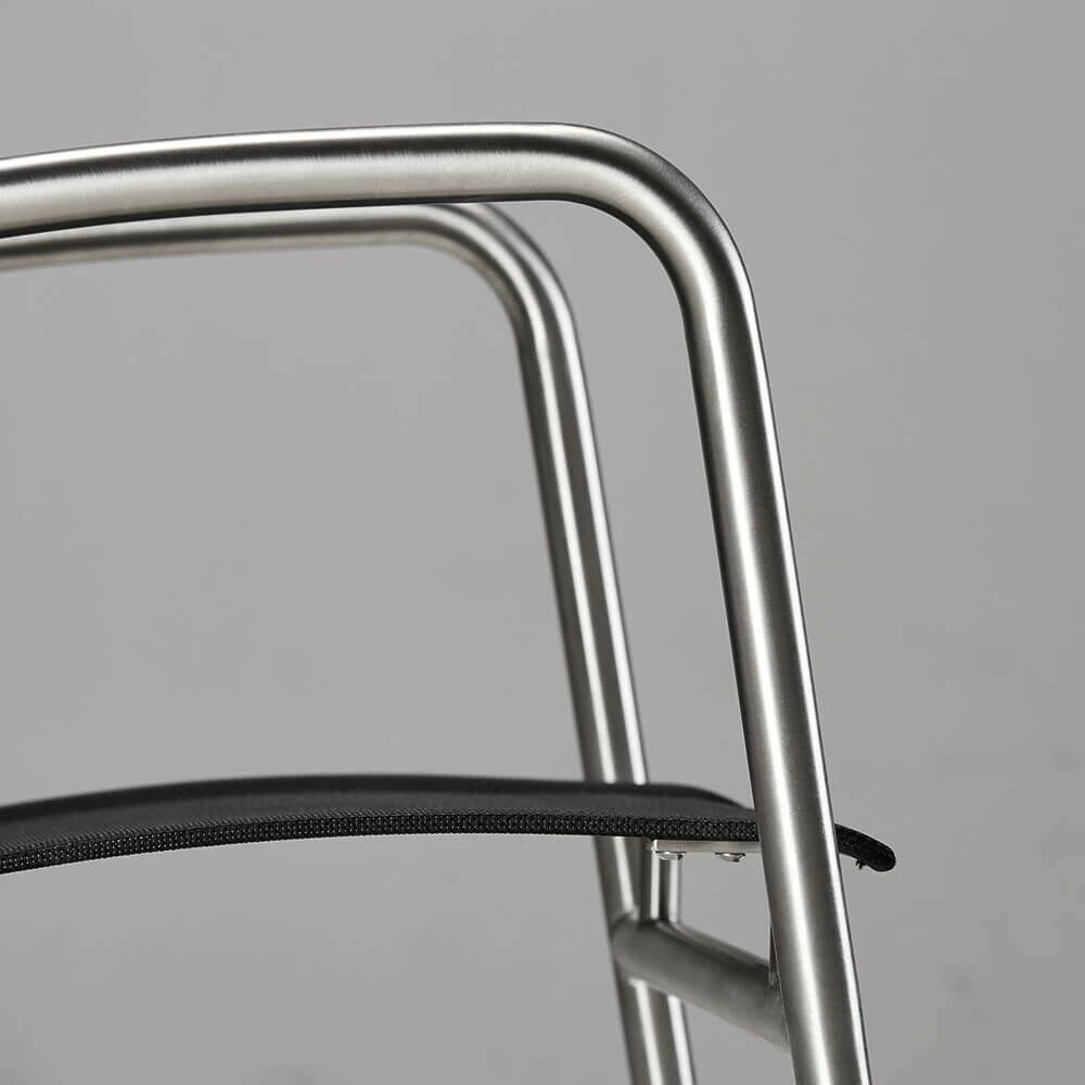 Eleganter Stapelstuhl Aus Edelstahl/Ergotex - Lucidum Stuhl 5 Eleganter Stapelstuhl Aus Edelstahl/Ergotex - Lucidum Stuhl – Bild 3