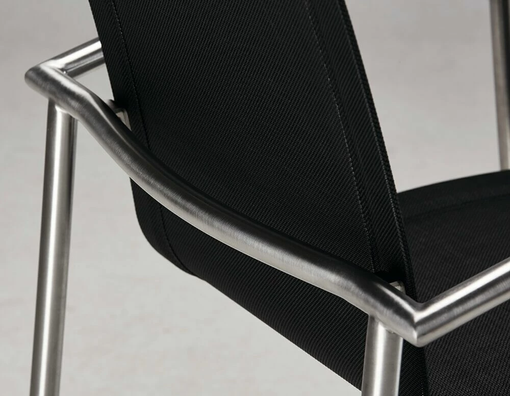 Eleganter Stapelstuhl Aus Edelstahl/Ergotex - Lucidum Stuhl 7 Eleganter Stapelstuhl Aus Edelstahl/Ergotex - Lucidum Stuhl – Bild 5