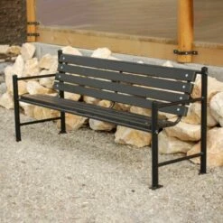 Holz Und Metall - Parkbank Im Zeitlosen Design - Evind