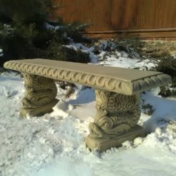 Kunstvolle Gartenbank Aus Steinguss Mit Detailreicher Fisch Verzierung - Sinon