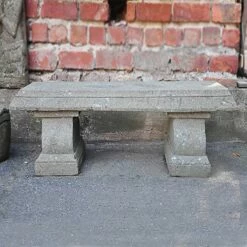 Schöne Bank Aus Stein Unikat Handbehauen