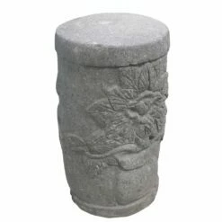 Stein Hocker Oder Säule Mit Blumen Motiv - Asuka