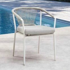 Stilvoller Dining-Stuhl Aus Aluminium In Weiß - Stapelbar - Tiaoma